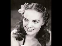 Roundup: Popup Bagels, Spirited & Small Town Movies, Staples Football …