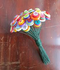 Diy Button Bouquet Button Crafts Button Bouquet Diy Buttons