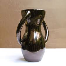 Vase En Ceramique Double Anses Torsadees Signe Vallauris Annees 50 Ceramiques Verres Ceramiques Francaises Vallauri Vase En Ceramique Vallauris Ceramique