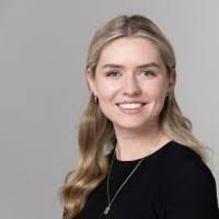 Eloise Plummer's Instagram, Twitter & Facebook