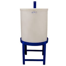 20 gallon water tank with spigot. Tamco Polyethylene Cylindrical Tanks With Spigots U S Plastic Corp