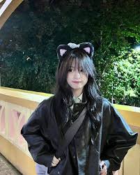 18살 아현이의 사복 ? | @babymonster_ygofficial 해당 이미지들은 베이비몬스터 아현님이 직접 위버스에 올려주신  이미지들이며, 별도의 가공은 하지 않았습니다 (아현이가 너무 예뻐서 장수 꽉 채우느라 엔딩페이지도 못 넣었지뭐에요 ?) WHO IS  SHE ?