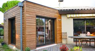 Maison ossature bois, chantier de charpente bois ou encore d'extension bois ou de surélévation en bois. Quelle Extension Bois Pour Une Maison De Plain Pied Agrandir Ma Maison