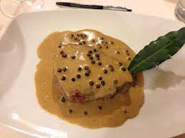 Maybe you would like to learn more about one of these? Filetto Al Pepe Verde Agriturismo Il Podere Vedelago Treviso