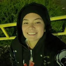 Lexi Perez's Instagram, Twitter & Facebook