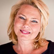 View all helena bergström movies (18 more). Helena Bergstrom Bilder Biografi Och Filmografi Moviezine