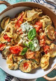 Tortellini Mit Ricotta Fullung Rezept Hellofresh Rezepte Essen Kochen Tortellini