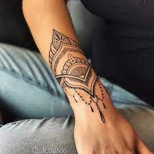 This tattoo is available from teen to elder and for all type of skin overlays. Mandala Armband Tattoo Designs Novocom Top