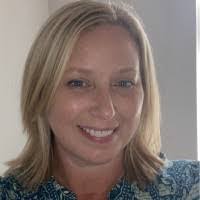 Debbie Lear's Instagram, Twitter & Facebook