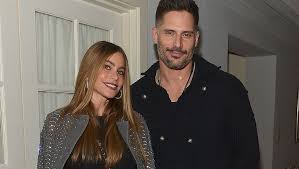 Six months after meeting, joe. Sofia Vergara Ihre Familie Ist Glucklich Mit Joe Manganiello Bunte De