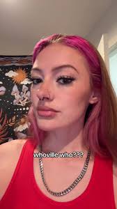 I get told my NORMAL nose looks like a who nose but THIS is bonkers 🤣