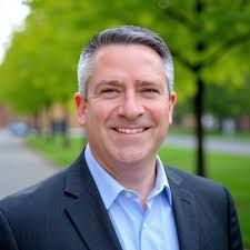 Our new hire cohorts just keep getting bigger! 👭👫 We're so excited to  have Brett Vernon, Stephanie Sapp, Colleen Marchesano, Dave Allen, Jon D.,  Emmanuel Lopez, Jessie Nguyen, Yael Katz, and… |