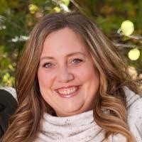 Amanda Leavitt's Instagram, Twitter & Facebook