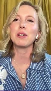 Writer extraordinaire and tarot card reader, Rebekah Faubion is the whole  package! Join us @@Jennatalks to this amazing woman during this episode of  ##portraitofafangirl ##podcast##interview@@Temple ...