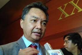 Dino patti djalal is a former indonesian ambassador to the united states. Polisi Diminta Usut Perubahan Kepemilikan Sertifikat Rumah Ibu Dino Patti Djalal Halaman All Kompas Com