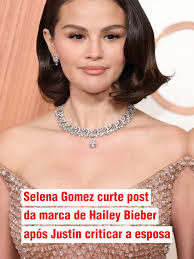 SELENA E HAILEY 👯‍♀️