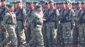 Letnan jenderal tni besar harto karyawan dipromosikan menjabat pangkostrad, panglima komando cadangan strategis angkatan darat. Kostrad Bakal Tambah Personil 17 Ribu Bentuk Divisi Baru Di Makassar Bangka Pos