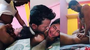 Hot Newly Married Wife First Time Sex Hard Fucking Blowjob Viral Sex MMS -  Uncutmaza