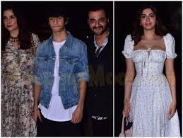 After dating for 13 years, veere di wedding producer rhea kapoor is all set to marry beau karan boolani on saturday at anil kapoor's residence. Mkvdcjiwlhtshm