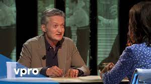 Van 18 juli tot en met 22 augustus 2021 is vpro zomergasten elke zondagavond te zien op npo 2. Maxim Februari Vpro Zomergasten In 5 Minuten Youtube