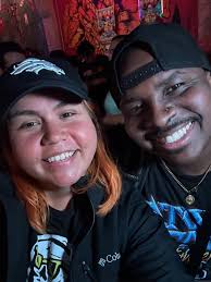 Shoutout to amazing people at Pizza Moon, Donkey Kong, and Das Stakehaus