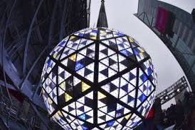 New Year S Eve Ball Drop Online Live For Ninth Year Via Times Square Webcast New Years Eve Ball Ball Drop Times Square