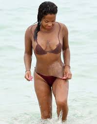 Christina Milian nude pics - Fappenist