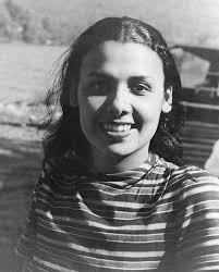 Singer, actress, and civil rights activist Lena Horne (1917