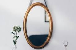 How To Use Oval Mirrors And Where They Work Best