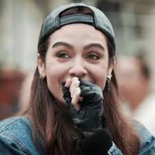 Her zodiac sign is gemini. 9 Var Mi Eksigim Basmacimelike Twitter Tarafindan Yanitlanan Tweetler Black And White Love Turkish Women Beautiful Cute Couple Pictures
