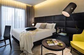 The private bathrooms are fitted with a shower and a hairdryer, and free toiletries are provided. Leonardo Boutique Hotel Jerusalem