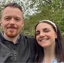 Hi, I have a question... my Icelandic husband and I are thinking of moving  back to Iceland (we're comparing Iceland and Denmark) and we're undecided.  We were wondering what activities there are