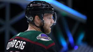 However, the growing pains are evident in every game. Blackhawks Sign Carl Soderberg To 1 Year Deal After Injuries To Dach Nylander Nbc Chicago