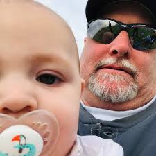 Eric Zans (@ericzans) • Threads, Say more