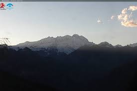 Se state pensando di andare a sciare a alpe di mera date un'occhiata alle webcam che trasmettono le immagini in tempo reale, per avere un'idea delle condizioni che troverete nella stazione sciistica. Cdswctwmwksndm