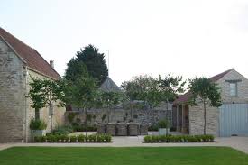 Sims Hilditch Cotswold House Cottage Garden Backyard