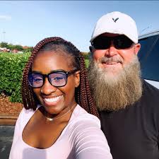 I need a Disney Travel Agent! Like now! Please