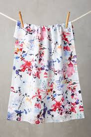 Shop The Wildflower Study Tea Towel And More Anthropologie At Anthropologie Today Read Customer Reviews Disco Tea Towels Holiday Hostess Gifts Trendy Holiday