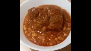 J'ai travaillé dernièrement sur des articles au sujet de la cuisine tunisienne et parmi une foule de recettes plus alléchantes les unes que les autres, j'ai découvert la loubia. Recette Loubia Loubia Recipe Youtube