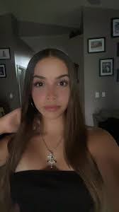 Candace Benefield's Instagram, Twitter & Facebook