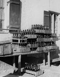 Leergut In Munchen 50er Jahre Stohr Timeline Images Black White Schwarz Weiss Fotografie Photography Historisch Historical Tra 50er Jahre Munchen 50er