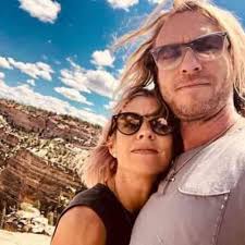 Happy Anniversary Hannah Gibson and Kenny Wayne Shepherd!!!  #marriedbiography #anniversary #hannahgibson #actress #celebrities  #relationshipgoals #couplegoals