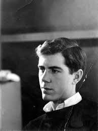 Townsend Smith's Instagram, Twitter & Facebook