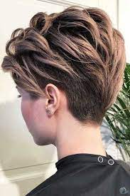 Trend Haarfarben Fur Kurze Haar Fur Damen 2021 Trendige Haarfarben Haarfarben Kurze Haare Einfach Stylen
