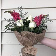 Flowers for san antonio offers same day flower & gift basket delivery for san antonio at very low rates. Flower Child Florist Florists 12630 Curly Rd San Antonio Fl Phone Number Yelp