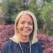 Alison Shipman's Instagram, Twitter & Facebook