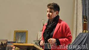 Benieuwd of jij iemand herkend? Amerikanist Tanja Groenendijk Te Gast Op De Culturele Avond Woensdrecht