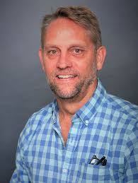 Christopher Ely's Instagram, Twitter & Facebook