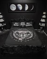 Discount bed sets in a range of variations and sizes: Masculine Bedroom Ideas Evoking Style Home Decor Bedroom Luxury Bedroom Sets Gothic Bedroom