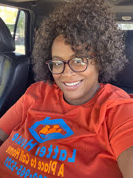 Kesha Freeman's Instagram, Twitter & Facebook